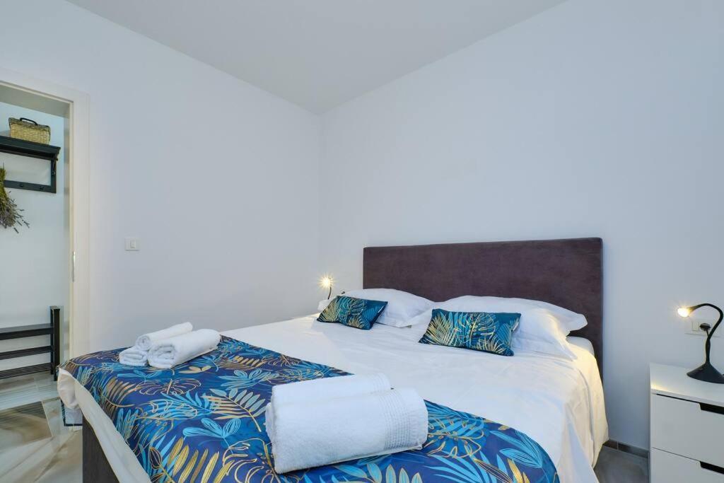 Apartments Olea Mali Lošinj Buitenkant foto