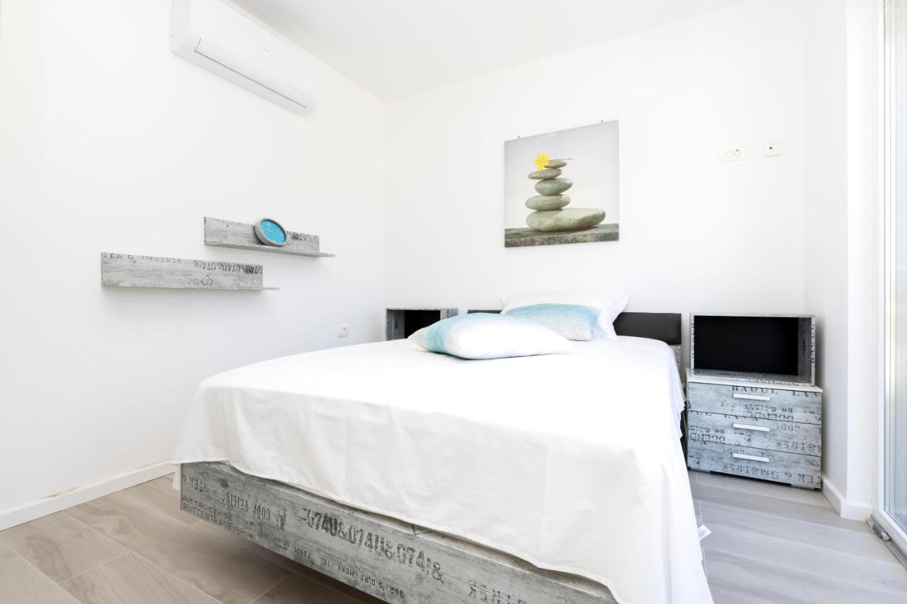 Apartments Olea Mali Lošinj Buitenkant foto